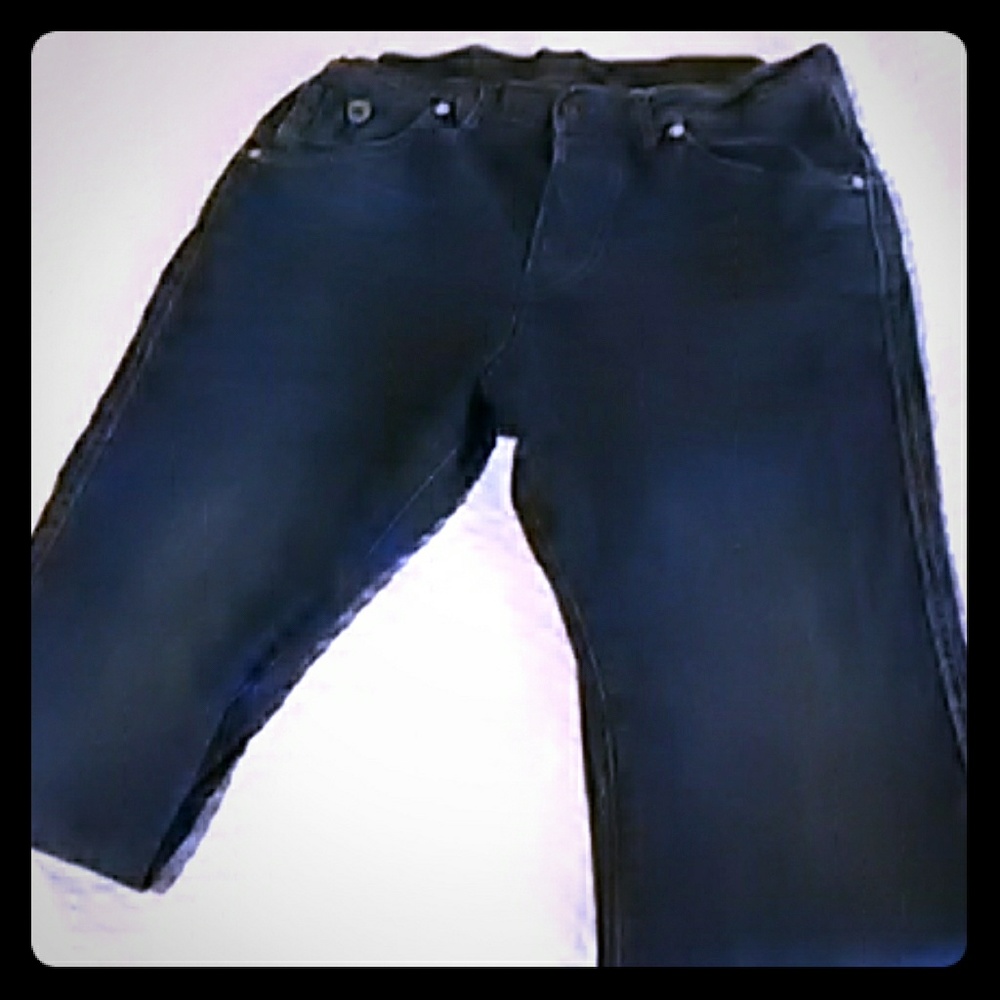 Divided blue jean